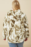 HY7690W Green Plus Camo Print Plush Hooded Jacket Detail